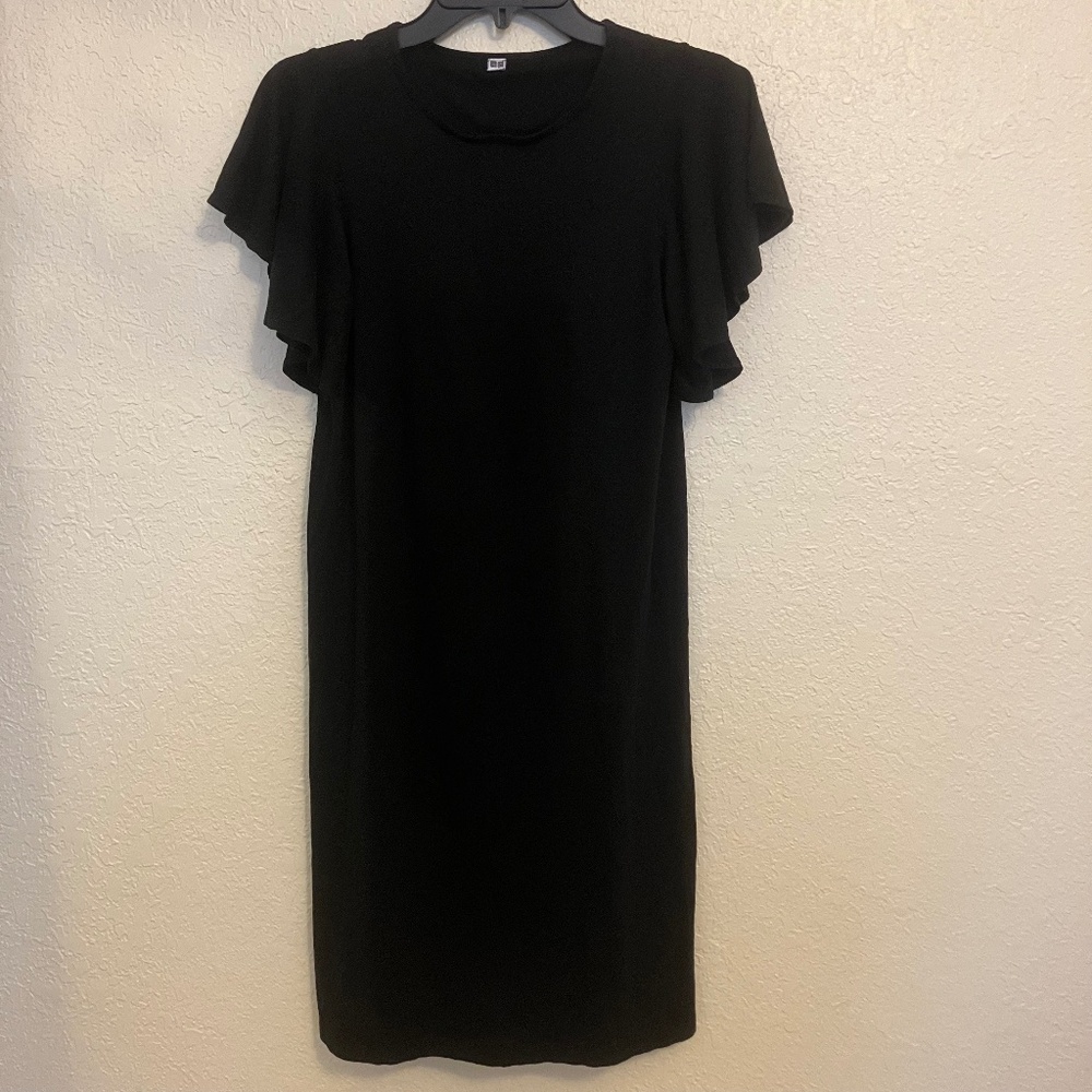 Uniqlo Dress Flutter Sleeves Built-In-Bra Women's Black - Size S
